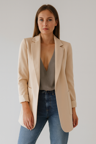 Damen Blazer – Langer Schnitt, Hochwertiger Stoff, Elegant & Vielseitig