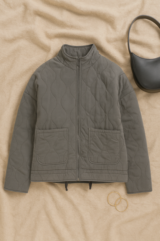 Damen Jacke – Tailliert, Gesteppt, Elegant & Komfortabel