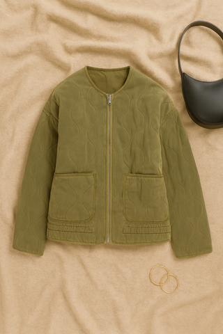 Damen Jacke – Tailliert, Gesteppt, Elegant & Komfortabel