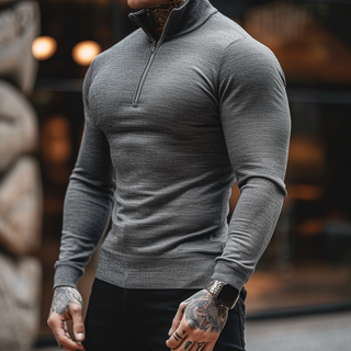 This men's pullover features a half-zip design and a sporty fit, crafted from soft fabric that combines elegance and versatility for various occasions. 5