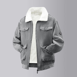 This men's fleece jacket features a cozy teddy style, crafted from soft material for warmth and comfort. It includes practical chest pockets, making it a stylish and 2