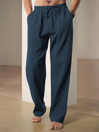 Men's casual chinos made from breathable fabric, featuring a sleek and stylish design suitable for both relaxed and formal occasions. The trousers are tailored for a comfortable 6