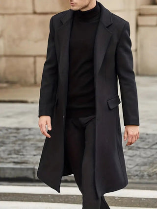 A classic black men's trench coat featuring an elegant design, made from water-repellent material, perfect for stylish layering in various weather conditions. 0