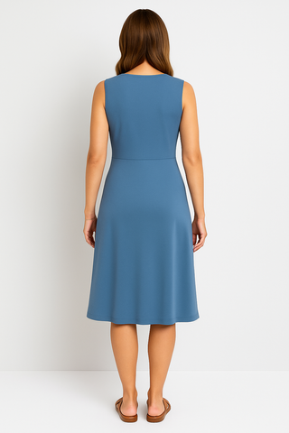 Damenkleid – Wickelausschnitt im Sommerstil, luftig & feminin