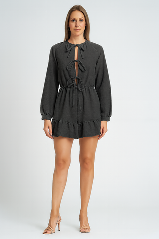 Damen Jumpsuit – Schleifendetail & Rüschensaum, elegant & feminin