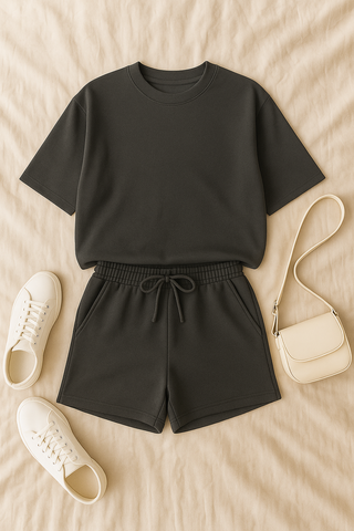 Damen Zweiteiler – Lässig & Bequem, T-Shirt & Shorts in Unifarbe
