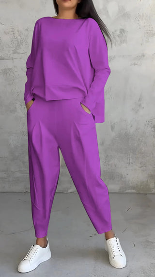 A stylish women's co-ord set made from soft, breathable fabric, featuring a sleek design that combines elegance and versatility, perfect for various outfits and occasions 7