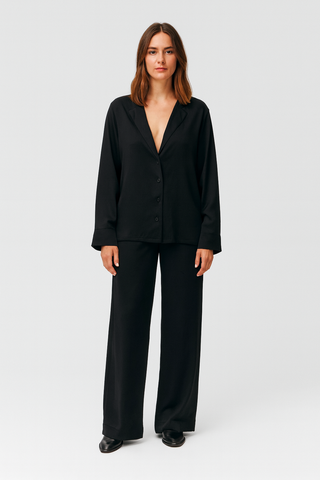 Damen Loungewear Set – Satin, Elegante Hemdbluse & Weite Hose, Bequem & Vielseitig