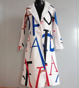 A women's oversized winter coat featuring an artistic and elegant design, crafted from high-quality materials to provide warmth and style during colder months. 3